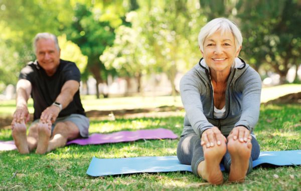 Yoga bei CURES Wellness